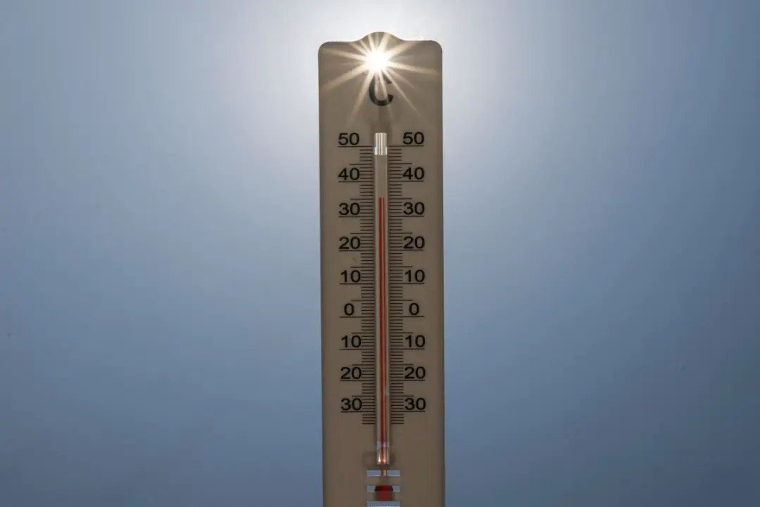 52% da Europa enfrentou estresse térmico muito forte no verão de 2026, com temperatura percebida acima de 38 graus. Ess…