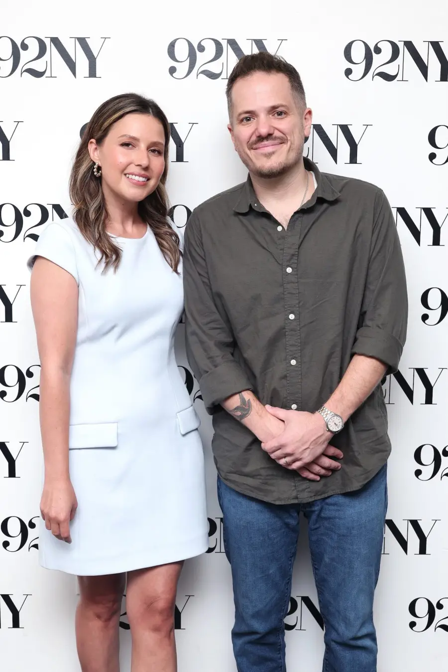 Katie Thurston se casou com Jeff Arcuri em agosto, apenas cinco meses depois do início do namoro, e depois fizeram um e…