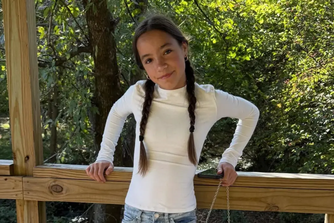 Los Angeles, filha de Chad Lowe, Fiona, de 13 anos, faleceu por suicídio em hospital. A situação de dor dos pais é muit…
