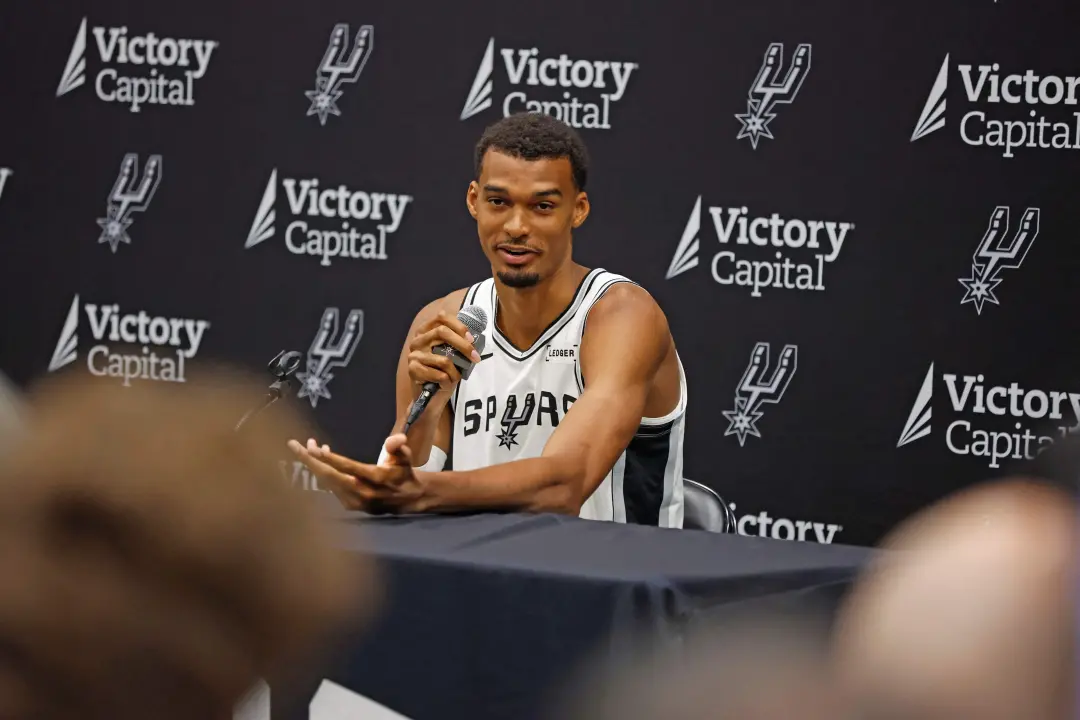 Wembanyama, astro do Spurs, disse que nunca vai promover apostas esportivas na NBA, achando triste ver outros jogadores…