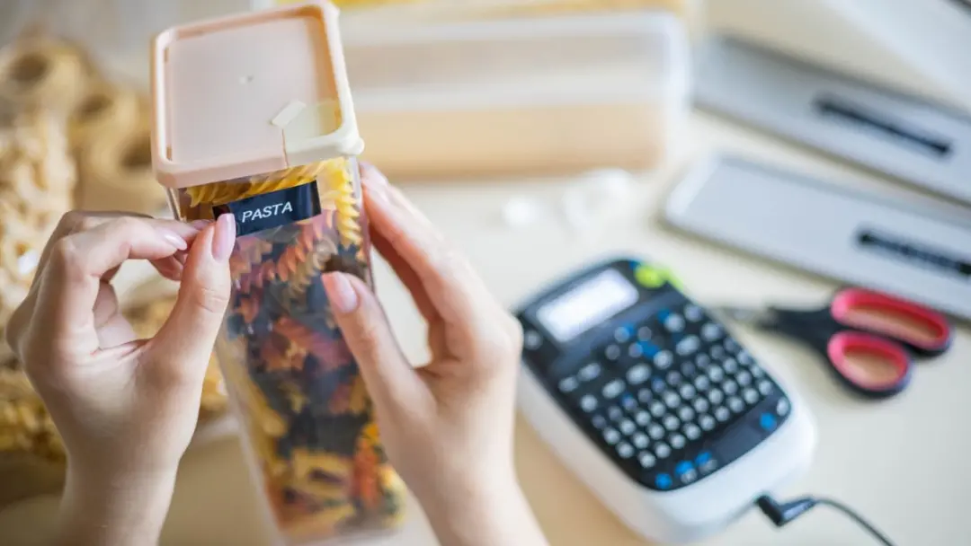 Dez produtos práticos foram reunidos para mostrar como itens básicos podem se tornar essenciais no dia a dia. A facilid…