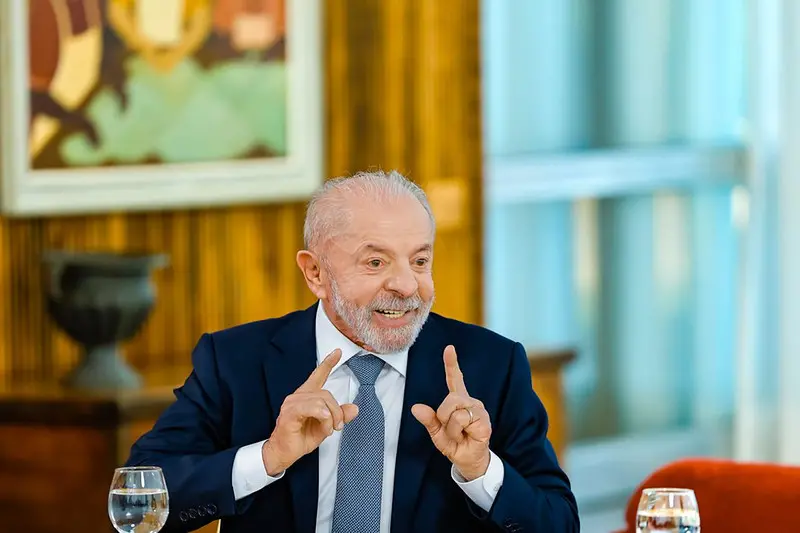 Lula disse que a apuracao do caso Master virou uma put..., envolvendo esquemas financeiros com menções a magistrados e …