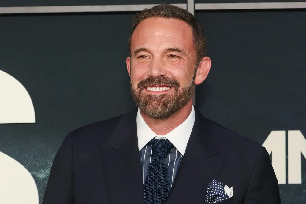 Ben Affleck, que atua em Animals, tem elenco querendo que ele corra para prefeito de Los Angeles. Eu vejo que a polític…