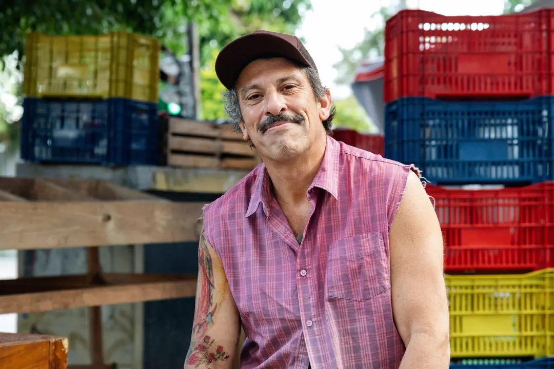Juarez só será desmascarado na novela Por você depois do capítulo cem, mostrando antes o retorno de Aroldo. A demora ne…