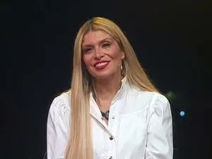 Adryana Ribeiro foi a segunda eliminada em A Fazenda 18 com 8,59% dos votos. O jogo segue com seus próprios dramas e di…