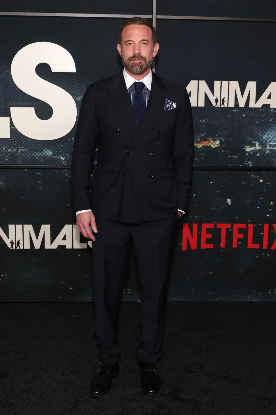 Ben Affleck, Matt Damon e Kerry Washington no tapete vermelho da estreia do filme Animals em Los Angeles. O burburinho …