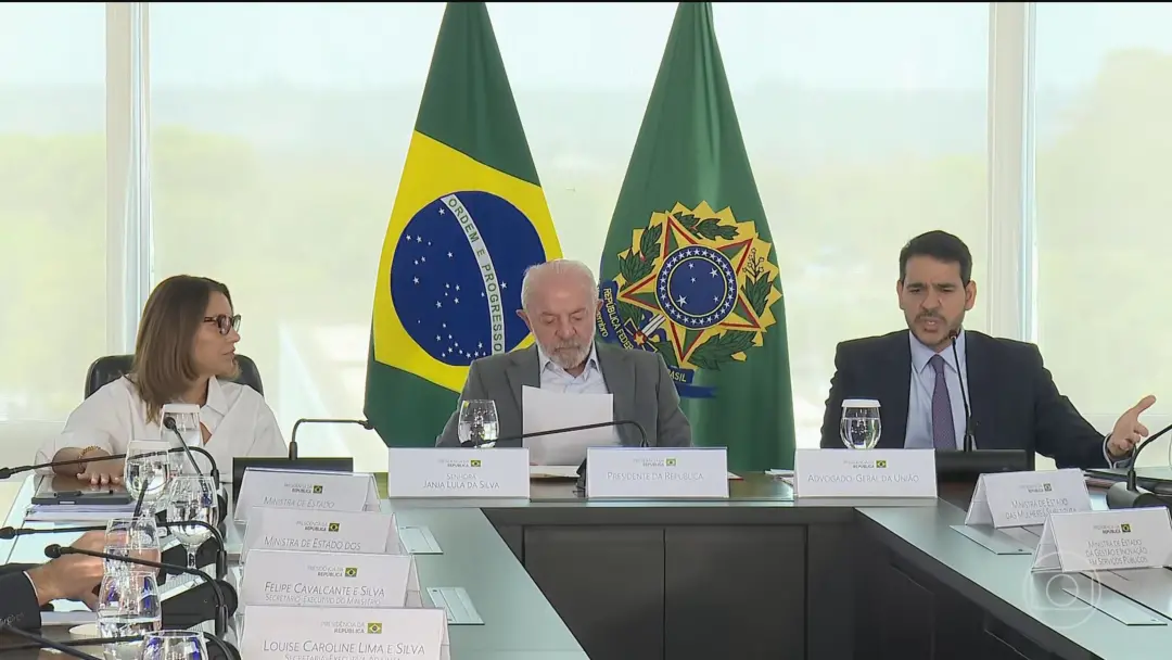 Palácio do Planalto, Lula assinou parecer da AGU garantindo pagamento a mulheres vítimas de violência doméstica afastad…