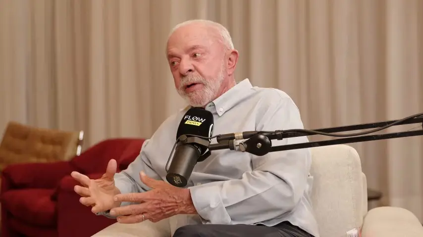 Presidente Lula discute com o Banco Central proibir bancos de darem mais de um cartão de crédito por pessoa. A gente pr…