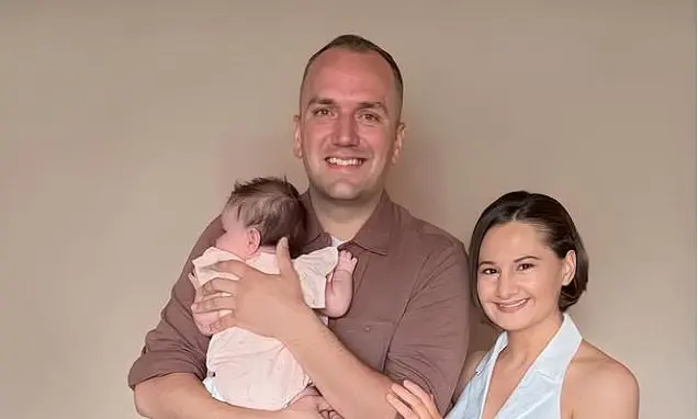Ken Urker, noivo de Gypsy Rose Blanchard, morreu aos 33 anos. É sempre pesado ver a vida de gente tão jovem ser interro…