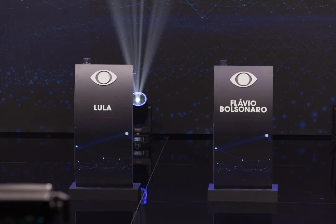 A ministra do TSE vetou púlpito ou cadeira vazia no debate da Band, pedido da campanha do PT, apesar de já ter ocorrido…