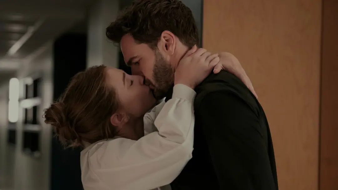 The Love Hypothesis da Lili Reinhart chegou ao primeiro lugar em 49 países no Prime Video. Esse sucesso mostra o poder …