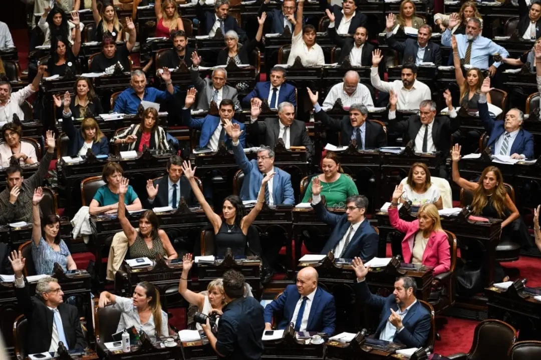 Oposição convoca sessão em Diputados para rejeitar decreto de Milei após fallo da Suprema Corte que tirou limites para …