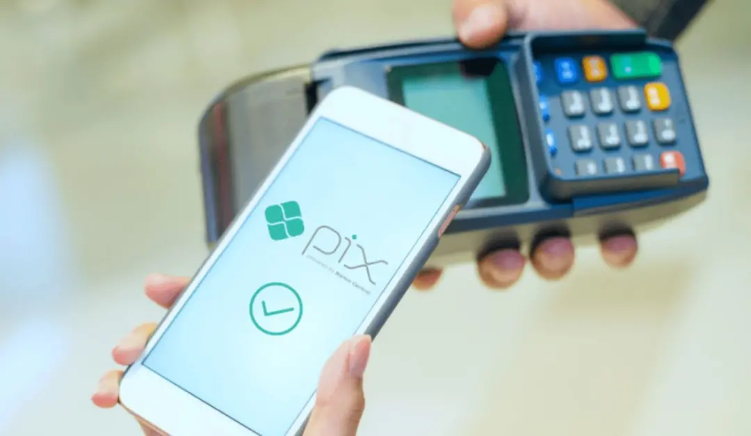 Pix por aproximação passa a não ter limite de R$ 500 a partir de quinta-feira. A mudança dá flexibilidade, mas o valor …