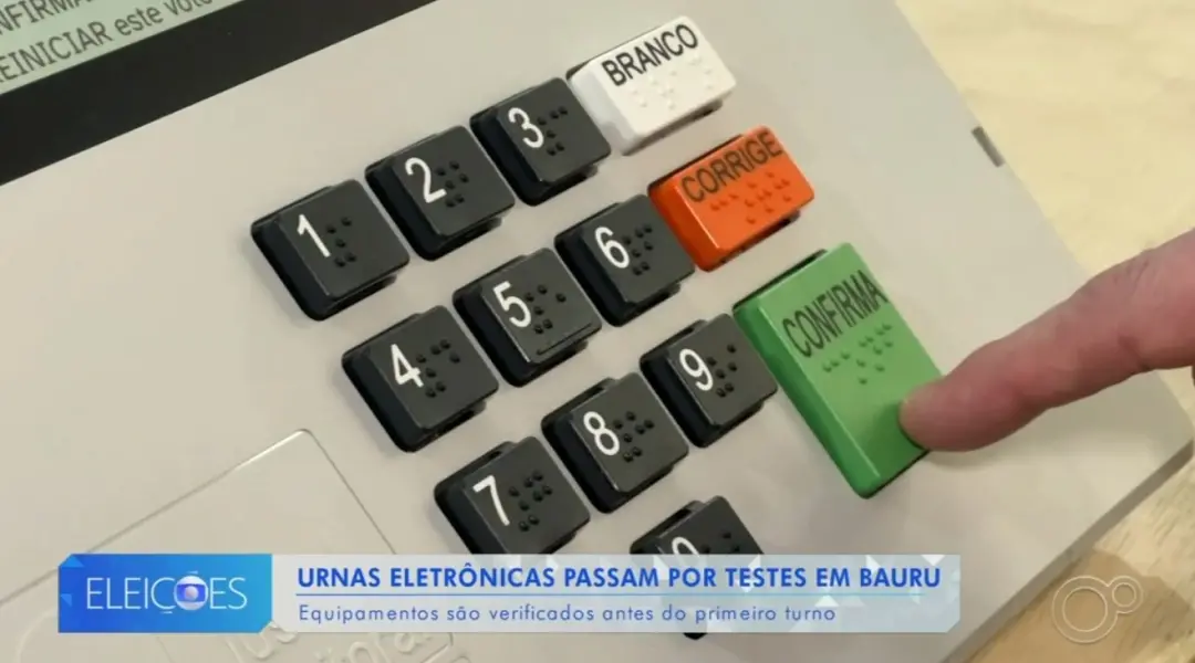 Testes de urnas eletrônicas em Bauru foram feitos nesta semana pelos cartórios eleitorais. A simulação serve para garan…