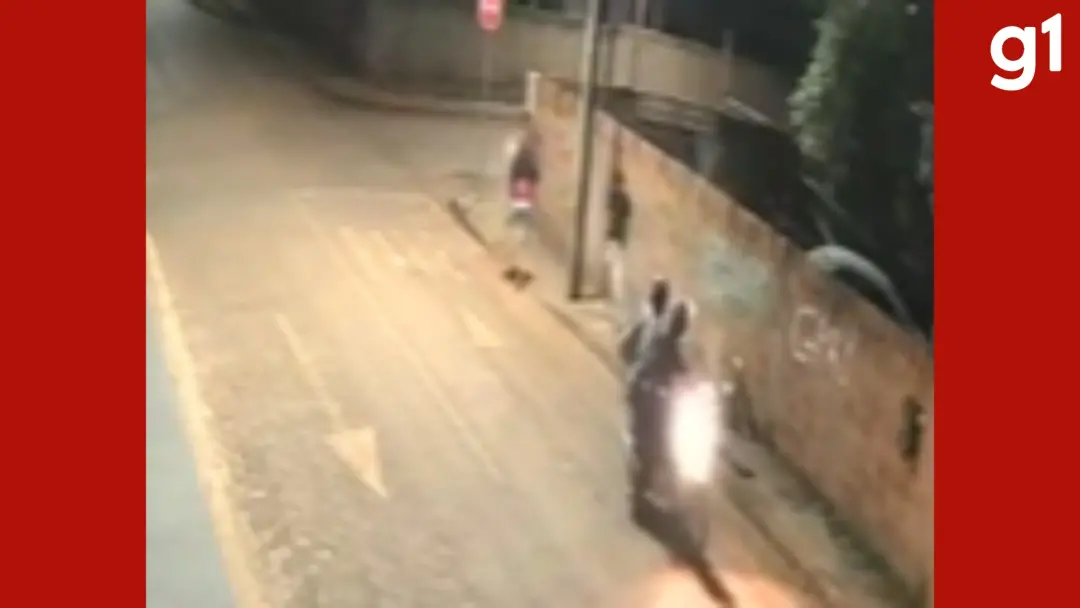 Vila Bela da Santíssima Trindade viu quatro jovens serem alvo de disparos na madrugada de sábado. A ousadia de mirar em…