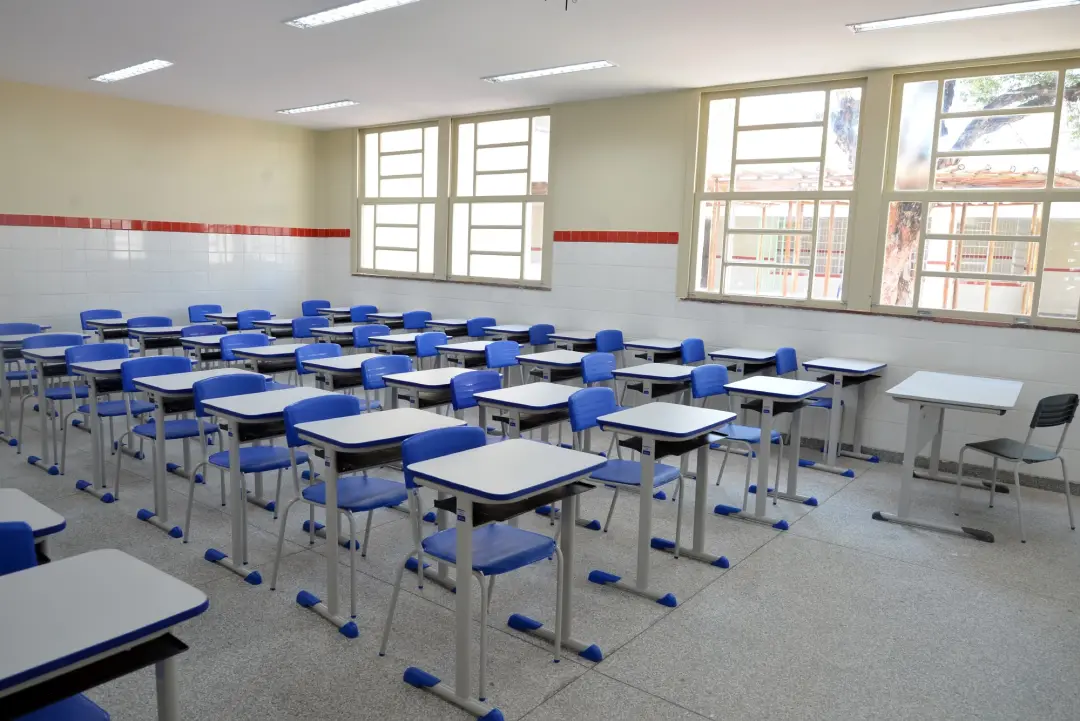 UFS em Sergipe suspende atividades acadêmicas no sábado e domingo por causa da Justiça Eleitoral. Isso mostra que a bur…
