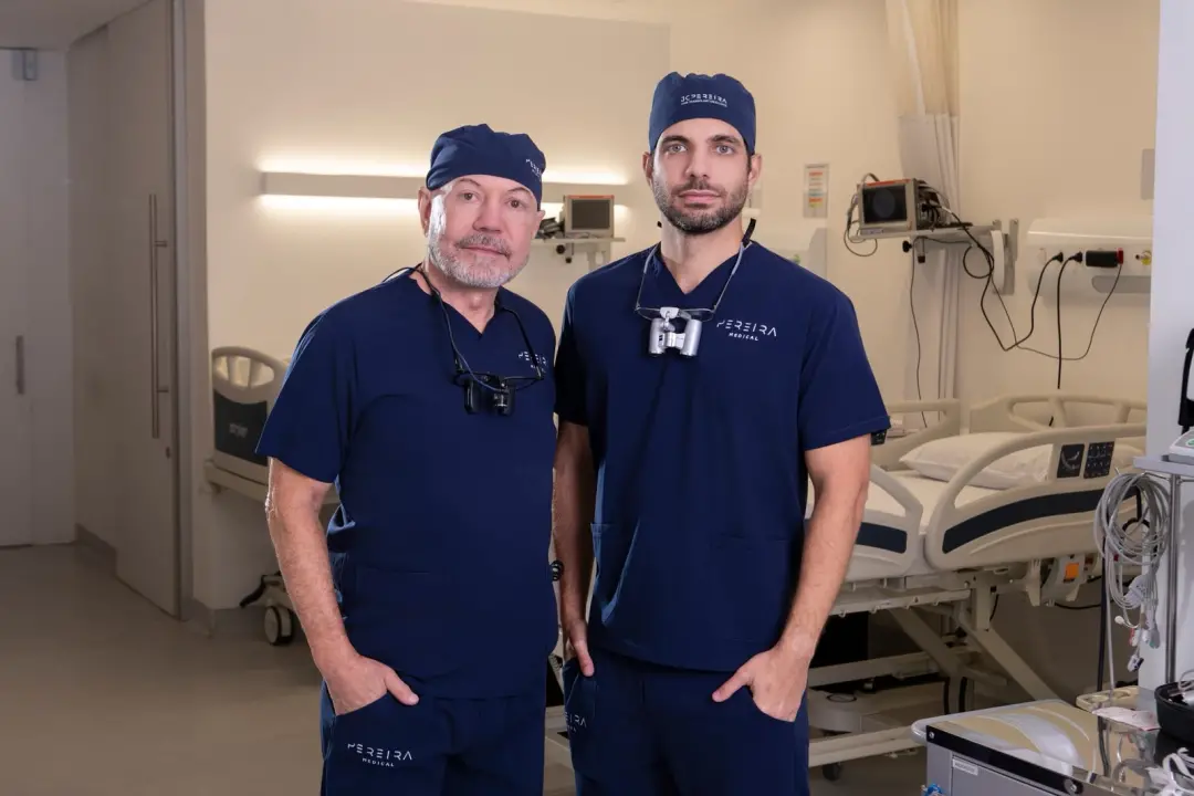 Transplante capilar sem raspar virou opção para quem quer discrição. Essa técnica permite implantar os fios mantendo o …