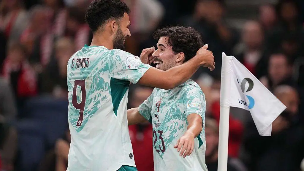 Portugal venceu a Dinamarca por 4 a 2 na Liga das Nações, sendo o primeiro jogo sem Cristiano Ronaldo no time. Parece q…