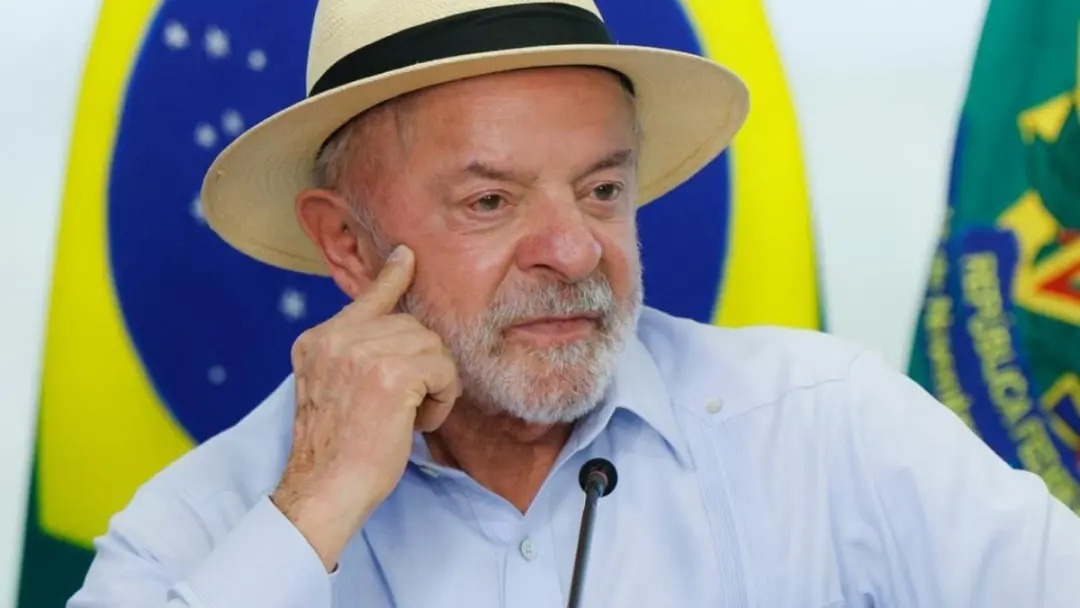 Um milhão de dólares foi supostamente direcionado do governo americano para iniciativas de direita no Brasil, segundo o…
