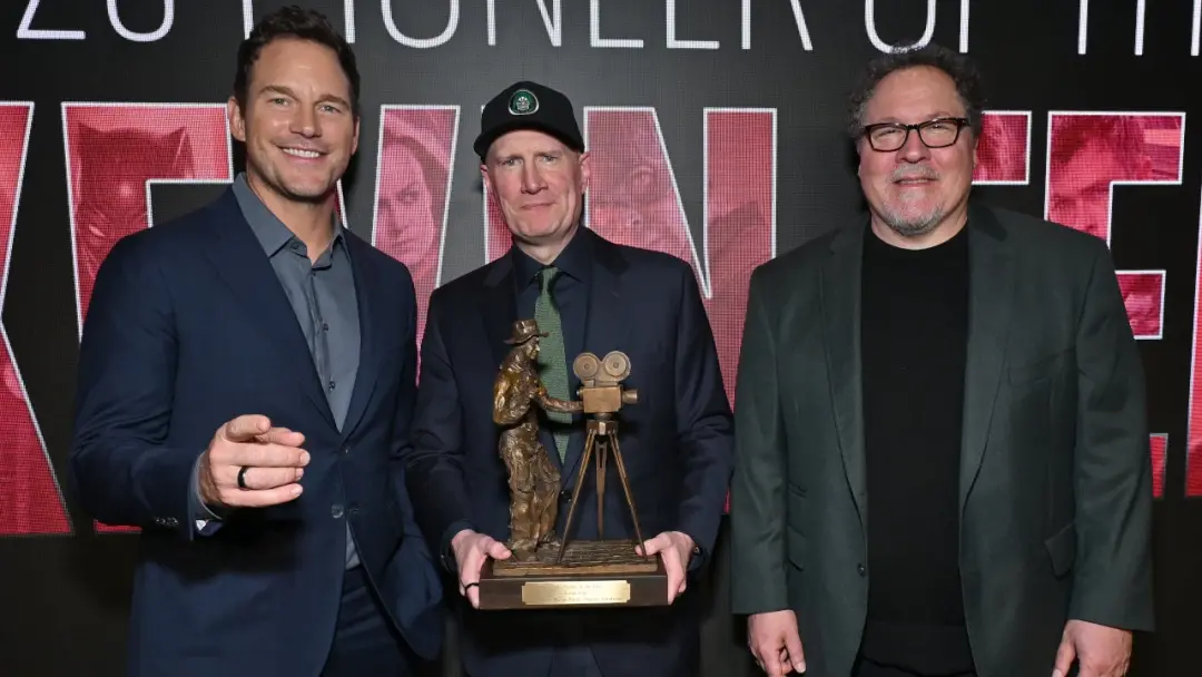 Kevin Feige recebeu o premio Pioneer of the Year da Will Rogers Foundation. O reconhecimento veio depois do sucesso de …
