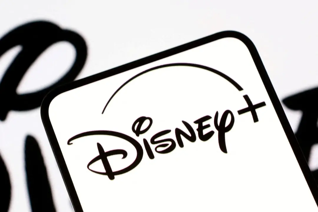 Disney corta empregos, e a presidente Dana Walden fala sobre a necessidade de reestruturação constante para a sobrevivê…