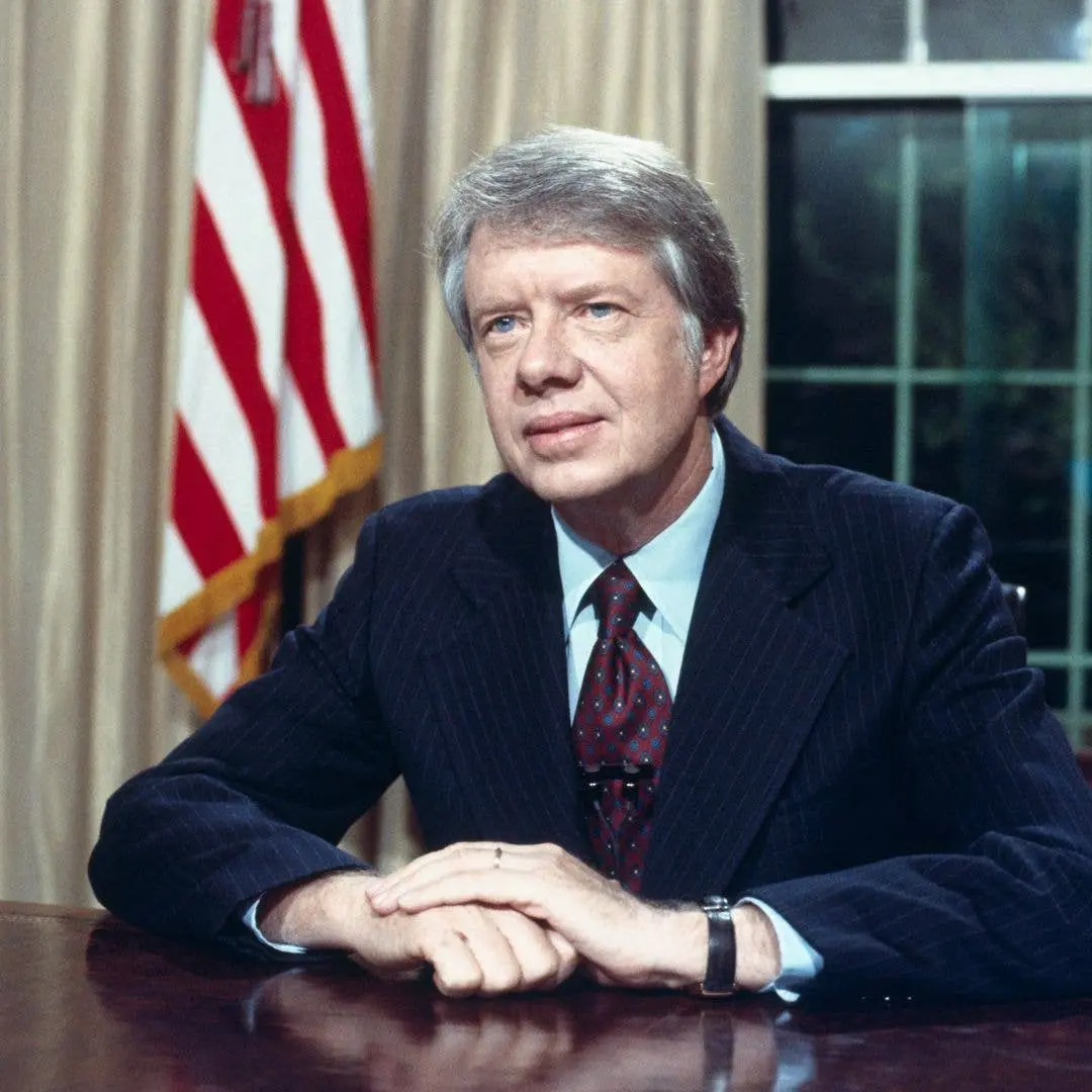 Jimmy Carter é o único presidente dos EUA a se formar na Academia Naval dos Estados Unidos. Ver fotos dele da época da …