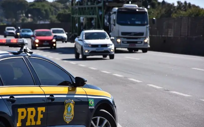 PRF vai reforçar atuação nas rodovias federais em todo Brasil neste domingo, 4 de agosto, dia da eleição 2026. A restri…