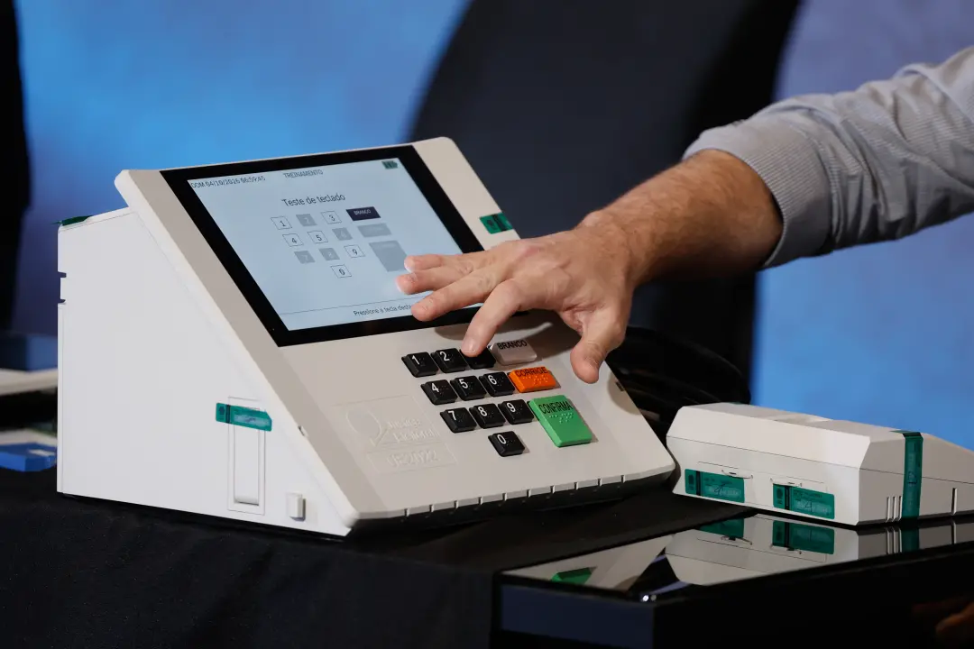 Cerca de 670 mil eleitores no Rio de Janeiro vão mudar de local de votação para 2026. Mudanças em 277 seções eleitorais…