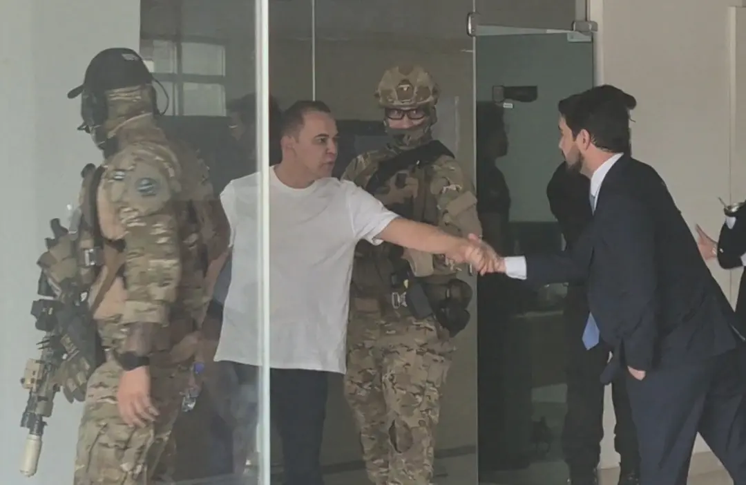 Jalser Renier foi preso pela PF em Boa Vista por suspeita de comprar votos, mirando mais de 12 mil eleitores e gastando…