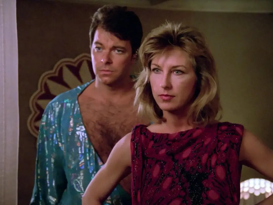 Star Trek The Next Generation, que falava de acolhimento de deficiência e aceitação de androids, teve sua primeira temp…