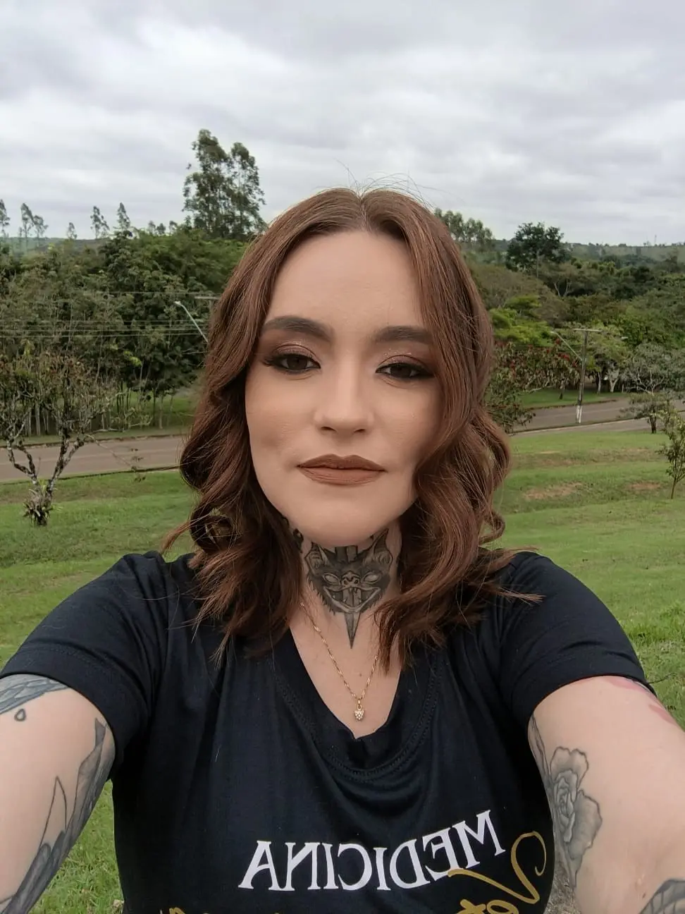 Carolina Arruda, que vivia com a pior dor do mundo, se formou em Medicina Veterinária no dia em que completou 30 anos. …