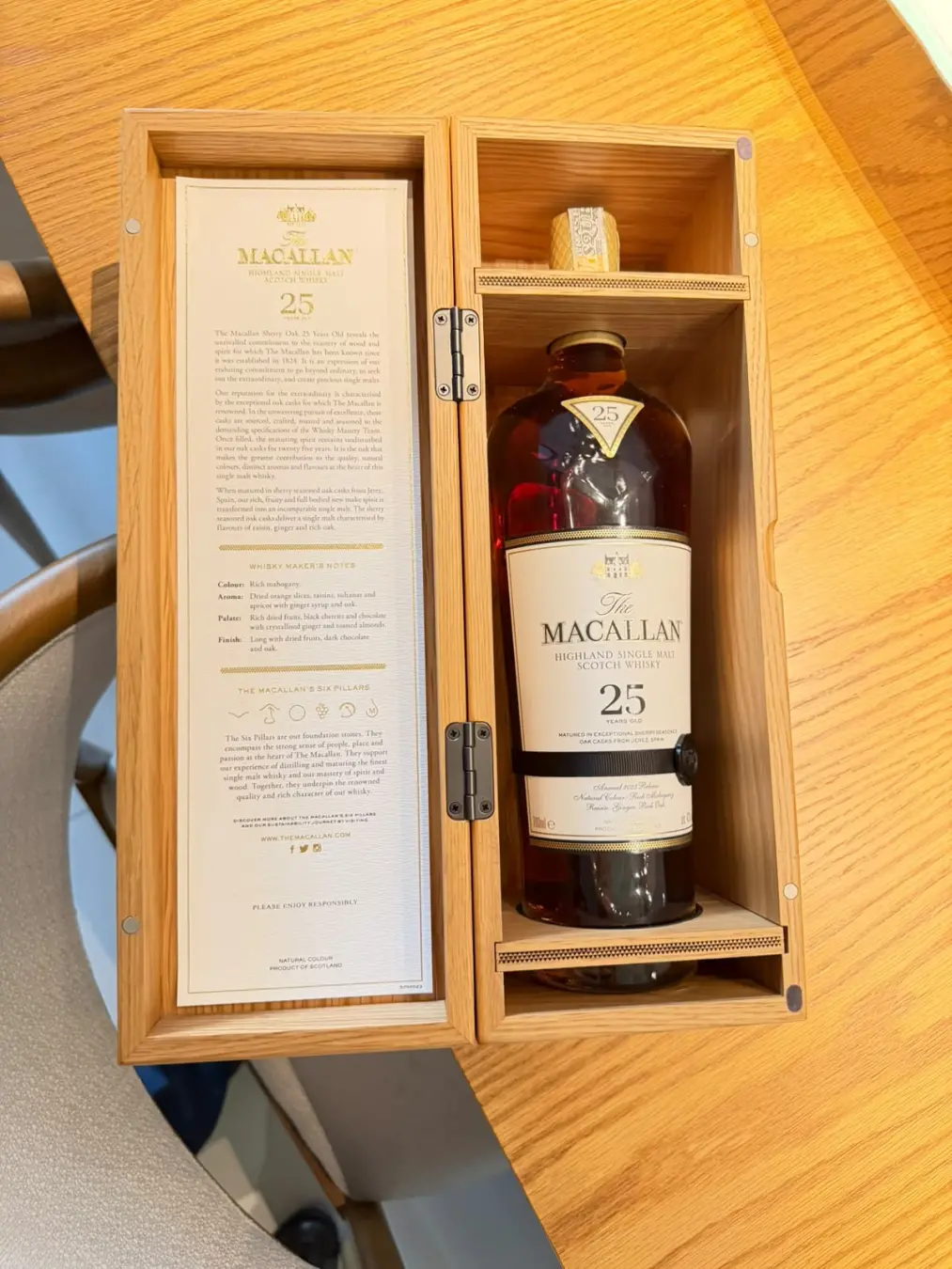 Um Macallan avaliado em R$ 25 mil foi apreendido pelo Ministério Público do Rio de Janeiro na casa de Yurie Fonseca Orm…