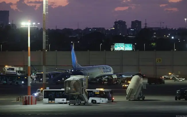 O ataque a um comandante de voo da Flydubai com destino a Israel foi apurado por investigadores. A ação do copiloto, qu…