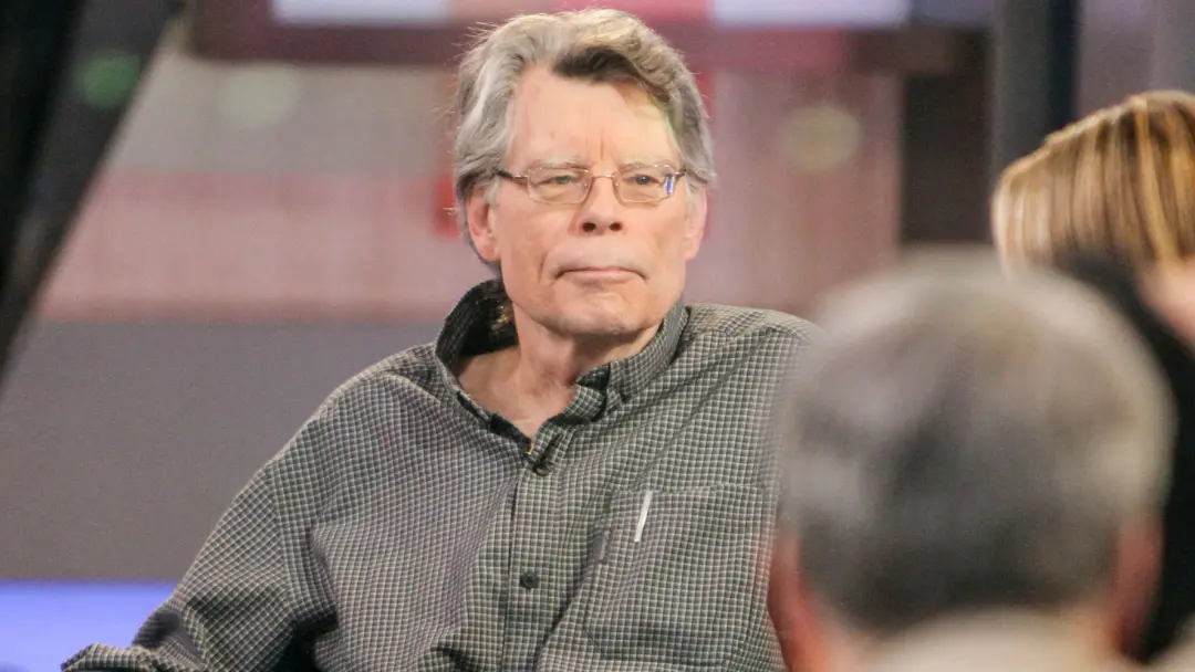 Stephen King e Peter Straub vão lançar um novo livro da saga Talisman este mês. É bom ver a união desses autores, apesa…