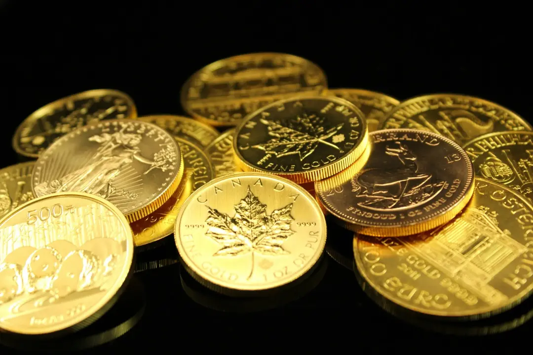 O ouro fechou em alta, subindo 0,37% na Comex, porque os juros dos Treasuries caíram após atingirem máximas. Essa retra…