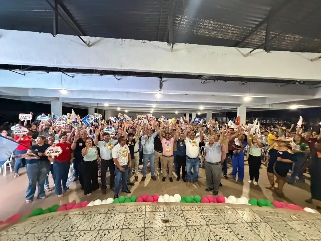 Mais de 2 mil pessoas se reuniram no Norte de Goiás em um evento político com a prefeita de Porangatu. A articulação bu…