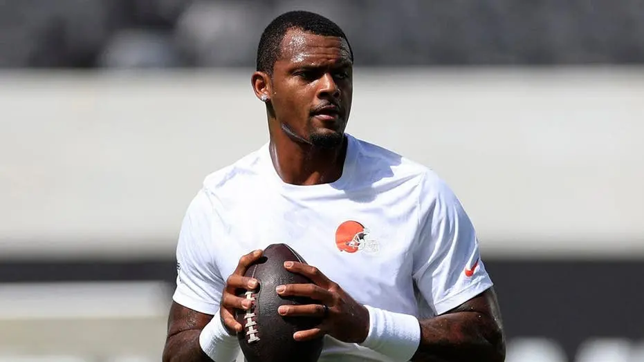 Steelers contra Browns, com oferta de 50 dólares em apostas bônus ao apostar 5 dólares usando o código FOXNEWS. É um jo…