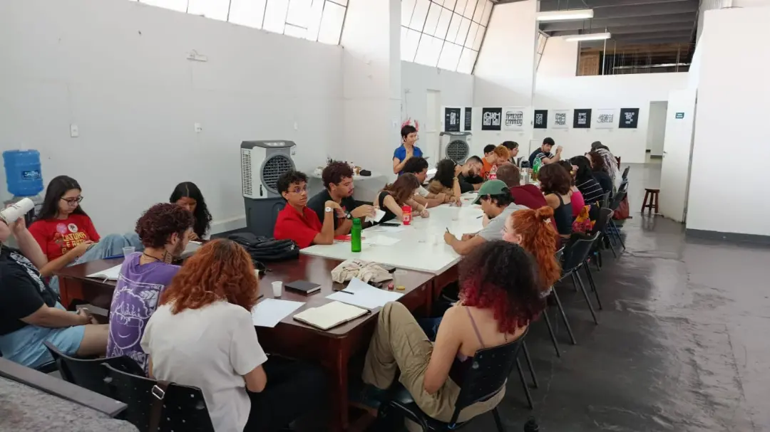 A Escola de Artes Visuais da Secult Goiás tem agenda cheia em outubro, com atividades como a exposição Quem Leu Leu do …