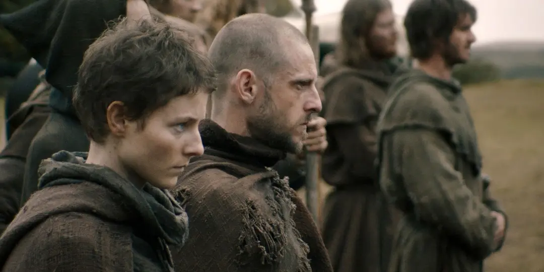 Andrew Garfield no filme The Uprising, que adapta a Revolta dos Camponeses de 1381 na Inglaterra. A história mostra um …