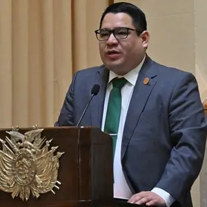 Bolívia prende o procurador-geral acusado de laços com o narcotráfico. A repressão a esquemas de poder assim mostra que…