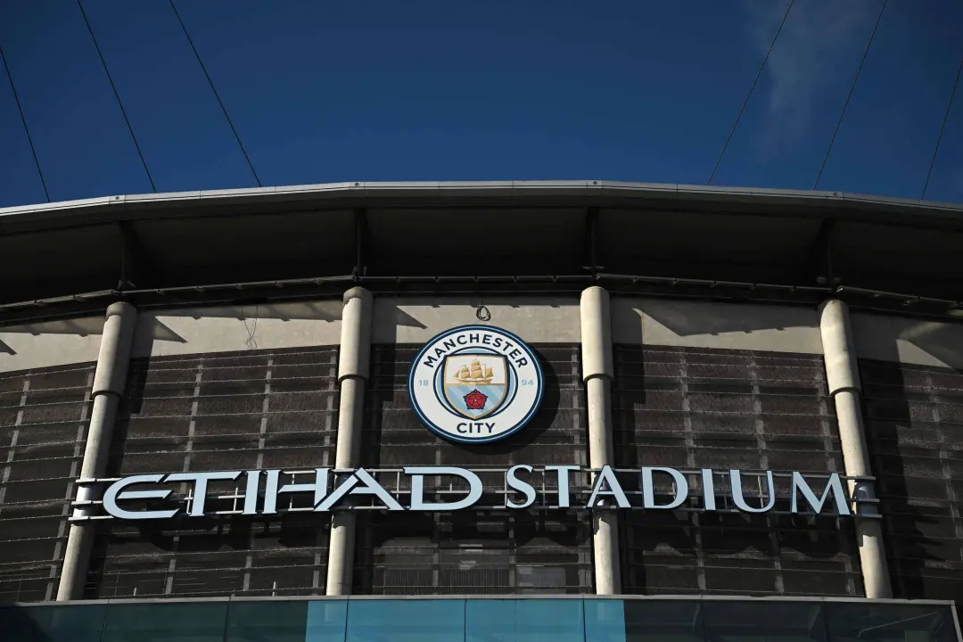 Etihad Airways ameaça processar Premier League após comissão achar acordos do Manchester City fictícios. Isso mostra co…