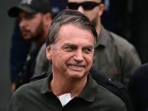 Bolsonaro usou fala de Moraes no caso Master para pedir revisão criminal. A manobra mostra como certas figuras usam o s…