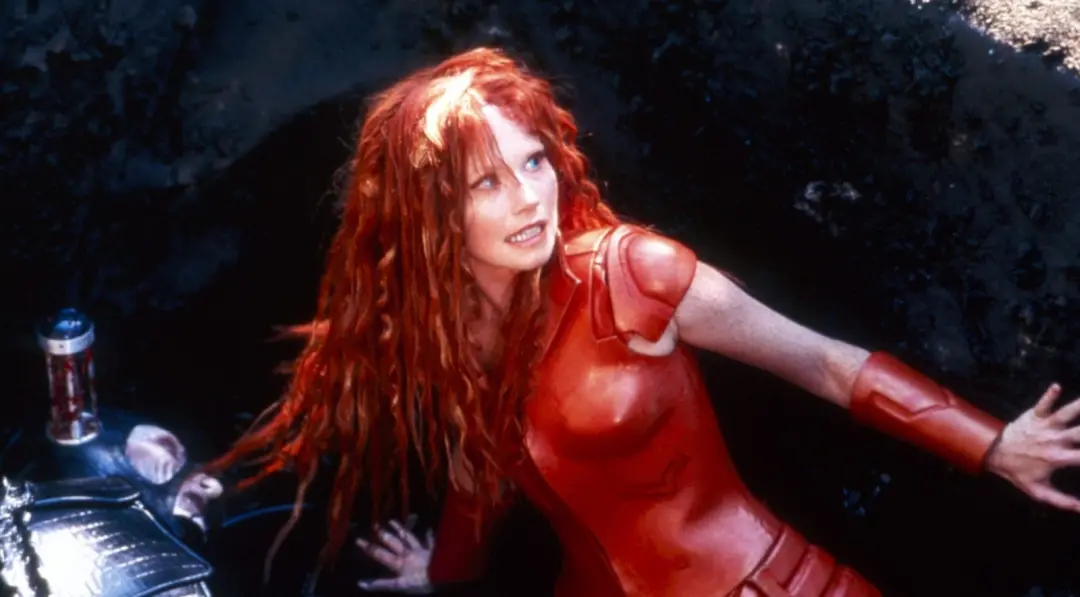 Farscape, série de ficção científica de 1999, está bombando na Apple Store 27 anos depois. O visual único e a história,…