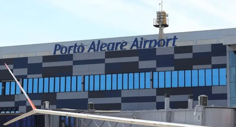 Aeroporto Salgado Filho, em Porto Alegre, terá seção de votação para trânsito neste domingo, das 8h às 17h. É um serviç…
