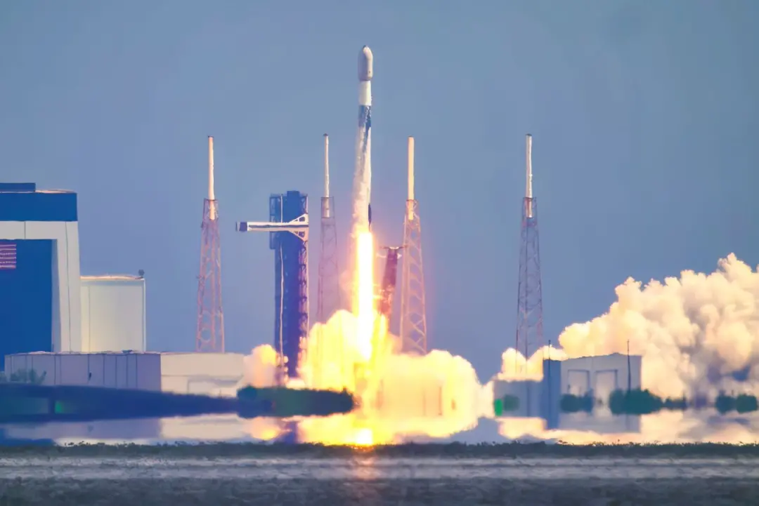 Falta de foguetes cria crise na tecnologia espacial. Prioridades mudando da SpaceX e a guerra na Ucrânia dificultam lan…