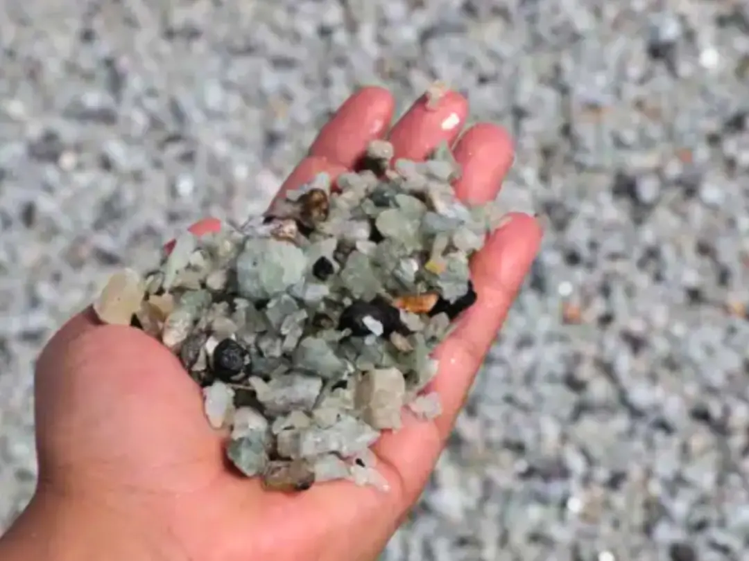 Minas Gerais, Caldeira, projeto de terras raras, foi comprado pela australiana Lynas Rare Earths por cerca de R$ 3,5 bi…