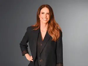 Joanna de Assis estreia nesta quinta no De Primeira do UOL. Um espaço que traz um olhar novo sobre o corpo e a experiên…