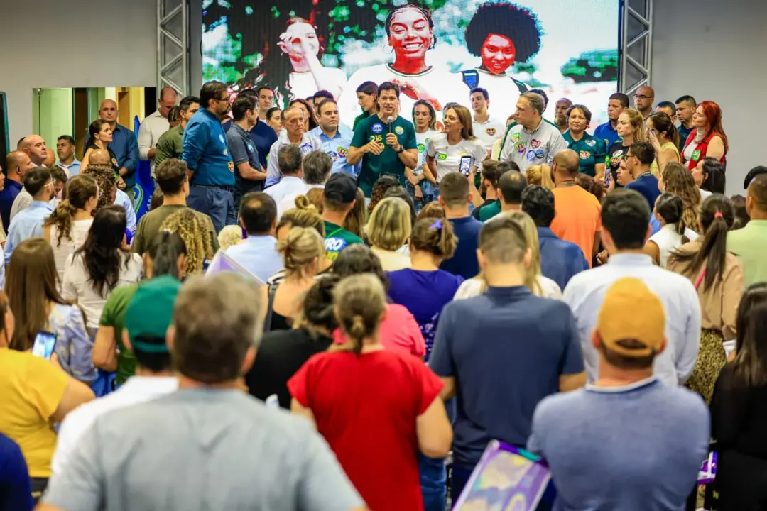 Mabel reuniu militantes na Affim, em Goiânia, pra apoiar a reeleição de Daniel Vilela. A integração entre as gestões mu…