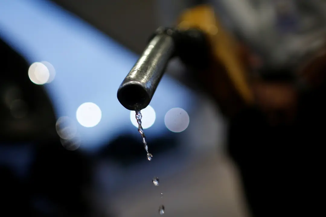 Três parcelas de R$ 423,7 milhões, R$ 601,5 milhões e R$ 600 mil entraram na Petrobras como subsídio da gasolina e dies…