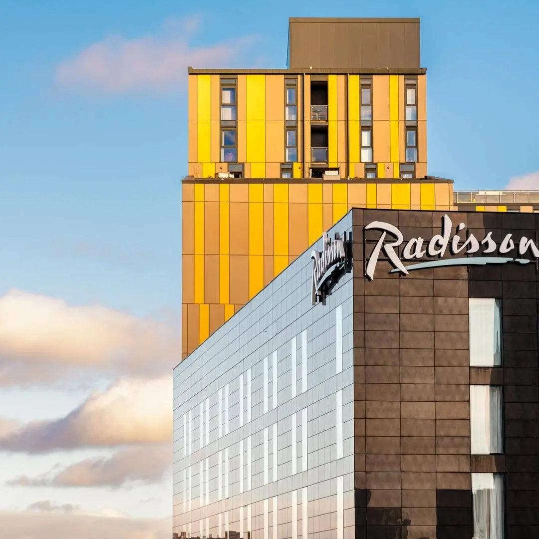 Radisson Net Zero Hotel em Manchester foi apresentado como base ideal para quem curte música e quer fugir para o Norte …